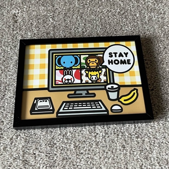 ELMO COOKIE MONSTER SESAME KEYCHAIN
BABY MILO DOLLS BAPE MASK SHIRTS FRAME - Picture 5 of 15